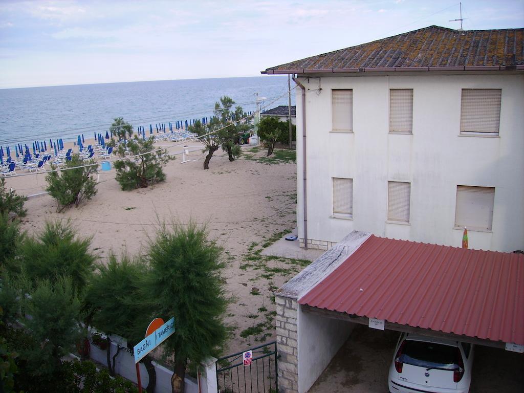 B&B Isabella Numana Buitenkant foto